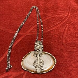 Agate and silver hand made necklace